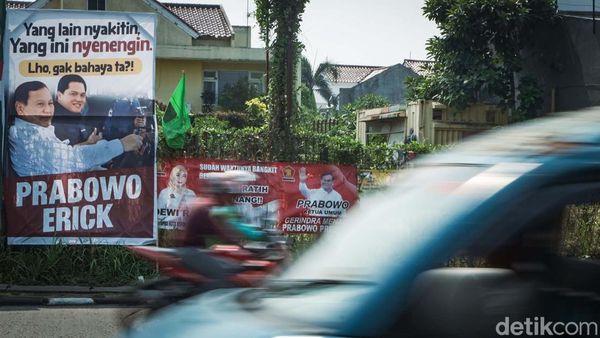 Baliho Prabowo-Erick Thohir Mejeng di Tengah Isu 2 Poros