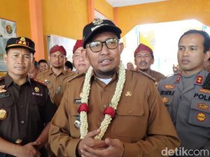 Bupati Fauzi Angkat Bicara Soal Tetesan Air Garam yang Disebut Bikin Laka Bupati Fauzi Angkat Bicara Soal Tetesan Air Garam yang Disebut Bikin Laka