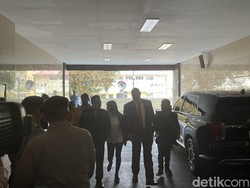 Cupi Cupita Sambangi Bareskrim untuk Pemeriksaan Kasus Judi Online