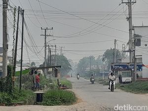 ISPU Palembang Sentuh 208, DLHP Sumsel Rekomendasikan Belajar di Rumah ISPU Palembang Sentuh 208, DLHP Sumsel Rekomendasikan Belajar di Rumah
