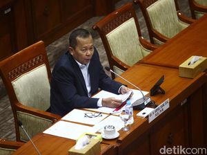 DPR Setuju Arsul Sani Jadi Calon Hakim MK Terpilih DPR Setuju Arsul Sani Jadi Calon Hakim MK Terpilih