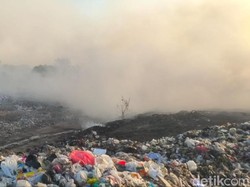 Gunungan Sampah TPA Kopi Luhur Cirebon Kebakaran Lagi!