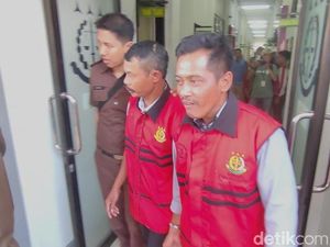 Kades-Kadus yang Tilep Iuran PTSL Rp 120 Juta di Mojokerto Dijebloskan Lapas Kades-Kadus yang Tilep Iuran PTSL Rp 120 Juta di Mojokerto Dijebloskan Lapas