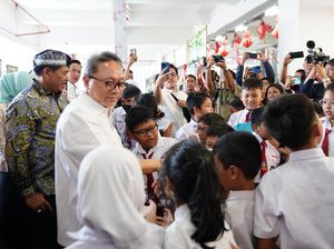 Disambut Anak SD di Semarang, Mendag: Ayo Rajin Belajar agar Jadi Menteri