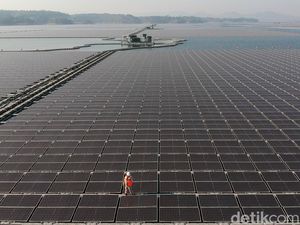 AHY Buka Peluang Gandeng Swasta Kembangkan PLTS Terapung AHY Buka Peluang Gandeng Swasta Kembangkan PLTS Terapung