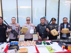 Berkilo-kilo Narkoba dan Airsoft Gun dari Kampung Bahari Disita