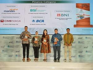 BSI Duduki Peringkat Ke-3 ESG Rating Global Islamic Bank BSI Duduki Peringkat Ke-3 ESG Rating Global Islamic Bank