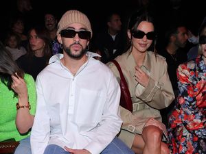 Foto: Front Row Gucci Bertaburan Bintang di Milan Fashion Week Spring 2024 Foto: Front Row Gucci Bertaburan Bintang di Milan Fashion Week Spring 2024