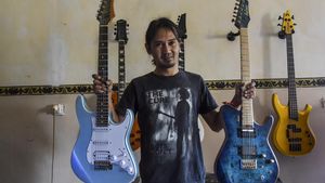 Gokil! Produksi Gitar di Ciamis Tembus Pasar Ekspor