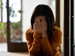 Sering Merasa Takut-Gelisah saat Sendirian di Rumah, Gimana Mengatasinya Dok? Sering Merasa Takut-Gelisah saat Sendirian di Rumah, Gimana Mengatasinya Dok?