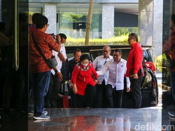 Momen Megawati-Ketum Parpol Pendukung Ganjar Hadiri Rapat TPN
