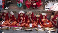 Merah Merona Anak-anak Perempuan di Nepal Saat Tradisi Kumari