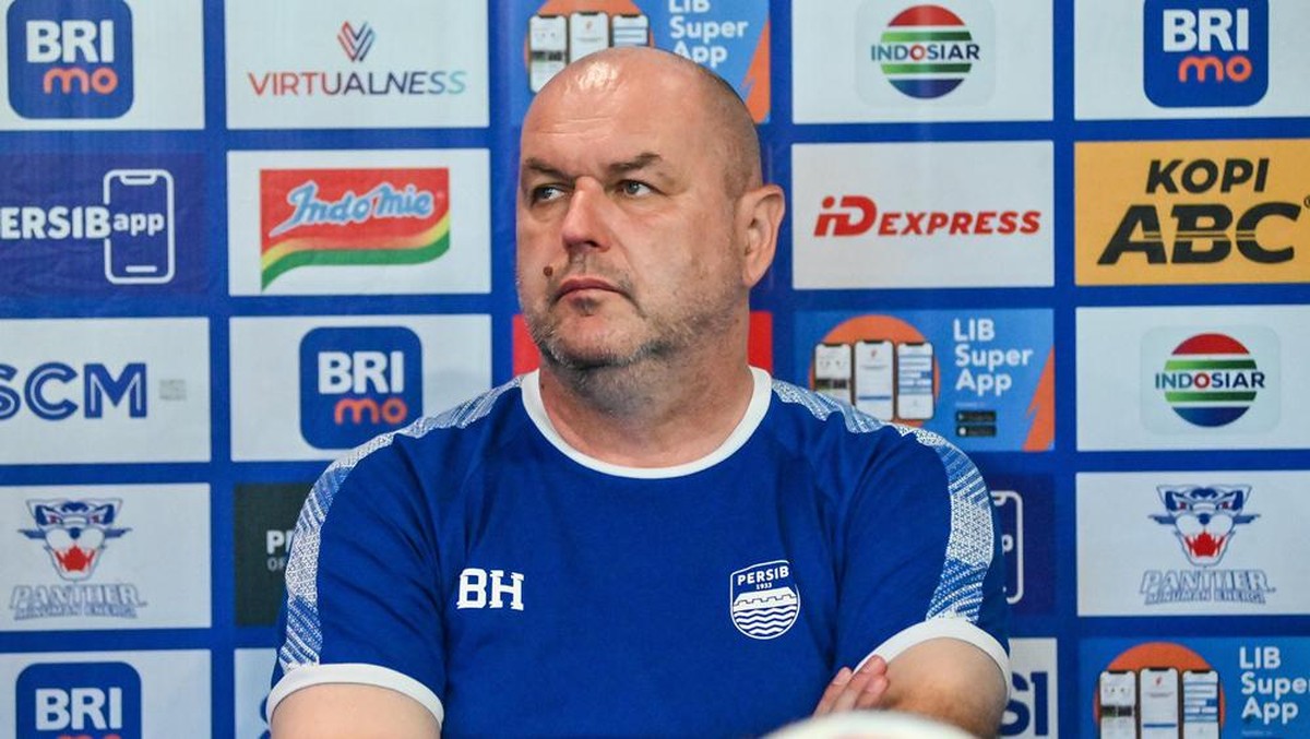 Bojan Hodak menegaskan Persib Bandung tanpa beban menjelang final Liga 1 2023/2024. (Foto: Dok. PT LIB)