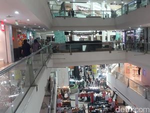 Mengecek Langsung Plaza Atrium Senen yang Dijual, Ternyata Kondisinya Begini Mengecek Langsung Plaza Atrium Senen yang Dijual, Ternyata Kondisinya Begini