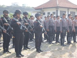 Ratusan Polisi-Tentara Bubarkan HUT Ormas Tanpa Izin di Jimbaran