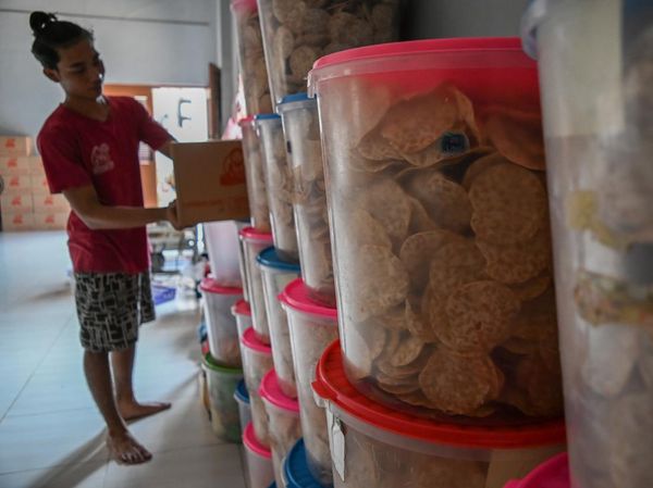 Potret UMKM Keripik Tempe di Tangerang, Omzet Tembus Rp 100 Juta/Bulan