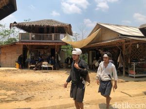 Resep Warga Baduy Kuat Jalan Kaki Ratusan Km, Ritual hingga Rempah Daun Keras Tulang Resep Warga Baduy Kuat Jalan Kaki Ratusan Km, Ritual hingga Rempah Daun Keras Tulang