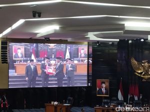 DPRD DKI Jakarta Sahkan APBD Perubahan 2023 Jadi Rp 79,52 Triliun DPRD DKI Jakarta Sahkan APBD Perubahan 2023 Jadi Rp 79,52 Triliun