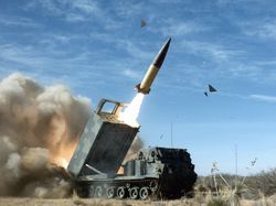 Rusia Tembak Jatuh Rudal Jarak Jauh ATACMS Buatan AS