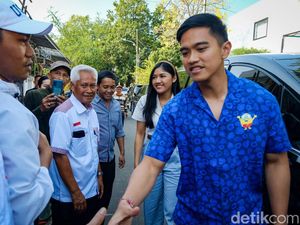 Kata Kaesang soal Belum Pakai Baju PSI Usai Jadi Ketum