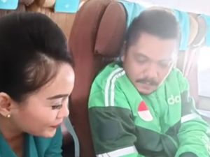 Anggota DPRD Medan yang Viral Nyamar Jadi Ojol Tak Terpilih di Pileg 2024 Anggota DPRD Medan yang Viral Nyamar Jadi Ojol Tak Terpilih di Pileg 2024