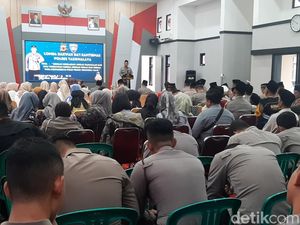 Peringati Maulid Nabi, Bhabinkamtibmas Tasik Unjuk Gigi dalam Berdakwah Peringati Maulid Nabi, Bhabinkamtibmas Tasik Unjuk Gigi dalam Berdakwah