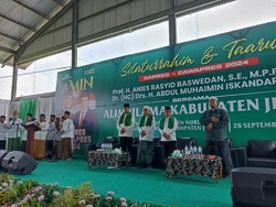 Silaturahmi ke Ponpes Nurul Islam Jember, Anies-Cak Imin Didoakan Pimpin RI