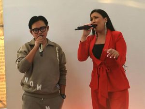 Dodhy Kangen Band Duet dengan Penyanyi Malaysia Lewat Jebakan Dodhy Kangen Band Duet dengan Penyanyi Malaysia Lewat Jebakan