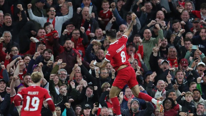 Soccer Football - Carabao Cup - Third Round - Liverpool v Leicester City - Anfield, Liverpool, Britain - September 27, 2023 Liverpools Dominik Szoboszlai celebrates scoring their second goal REUTERS/Chris Radburn NO USE WITH UNAUTHORIZED AUDIO, VIDEO, DATA, FIXTURE LISTS, CLUB/LEAGUE LOGOS OR LIVE SERVICES. ONLINE IN-MATCH USE LIMITED TO 45 IMAGES, NO VIDEO EMULATION. NO USE IN BETTING, GAMES OR SINGLE CLUB/LEAGUE/PLAYER PUBLICATIONS.