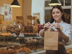 10 Tips Sukses Bangun Bisnis di Usia Muda dari Bos Milenial G Cloud