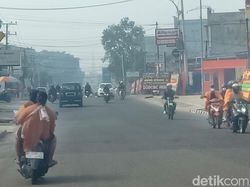 Jambi Diselimuti Asap, RS Diminta Tak Tolak Pasien ISPA