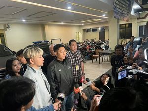 Polisi: Sopir yang Bawa Kabur Mobil Caren Delano Diduga Sindikat Polisi: Sopir yang Bawa Kabur Mobil Caren Delano Diduga Sindikat