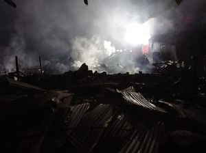 Kebakaran Pasar Slogohimo Wonogiri: Awal Mula hingga Kondisi Terkini Kebakaran Pasar Slogohimo Wonogiri: Awal Mula hingga Kondisi Terkini