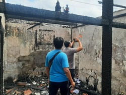 Rumah Ludes Terbakar di Denpasar, Sempat Dikira Asap Sampah