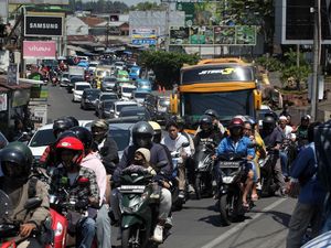 Lalin ke Puncak Bogor Dialihkan saat Malam Tahun Baru, Ini Rute Alternatifnya