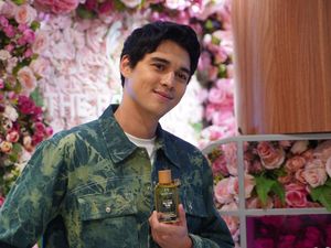 Suka Campur-campur Wewangian, Maxime Bouttier Koleksi 20 Botol Parfum