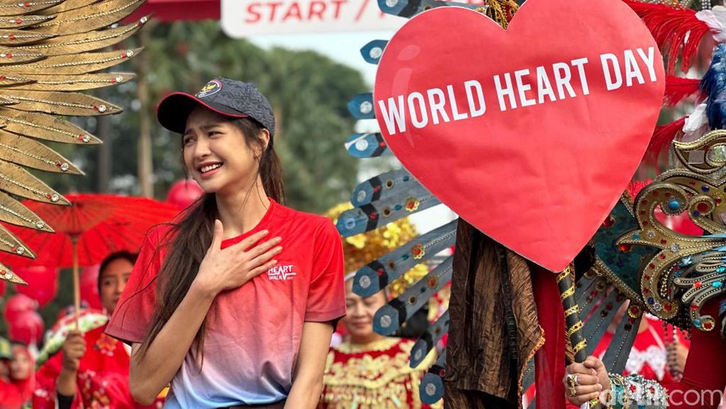 Buka-bukaan Soal Hidup Sehat, Mikha Tambayong Akui yang Satu Ini Paling Berat Buka-bukaan Soal Hidup Sehat, Mikha Tambayong Akui yang Satu Ini Paling Berat