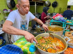Kondisi Warung Nyak Kopsah Saat Ini, Banyak Pembeli, Bersih dan Ada Menu Baru