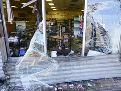 Ngerinya Penjarahan Toko-toko di Philadelphia