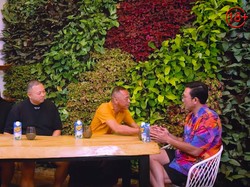 Akhirnya Bertemu, Codeblu Sampaikan Kritik Makanan Langsung pada Nyak Kopsah