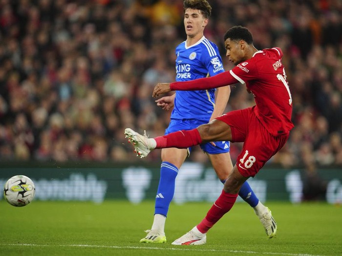Liverpool melaju ke Babak Keempat Carabao Cup 2023/2024. Tertinggal duluan, The Reds menang dengan skor 3-1. Pada laga Babak Ketiga di Anfield, Kamis (28/9/2023) dini hari WIB.
