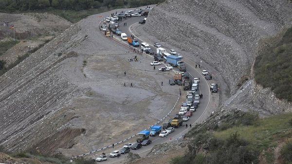 Potret Eksodus Warga Tinggalkan Nagorno-Karabakh
