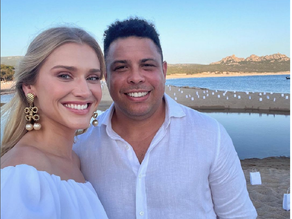 8 Foto Ronaldo Menikah Keempat Kalinya, Istrinya CEO 14 Tahun Lebih Muda