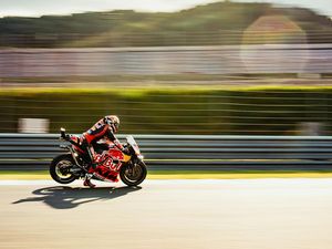 Hasil Practice MotoGP Jepang 2023: Brad Binder Tercepat, Kalahkan Rekor Lorenzo!