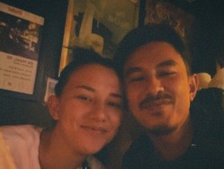 Dahlia Poland Kini Banyak Luangkan Waktu Bersama Fandy Christian