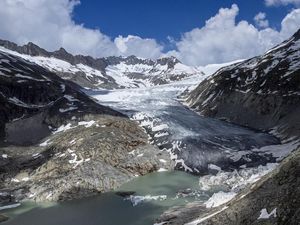 Darurat! Gletser di Swiss Hilang 10 Persen dalam Dua Tahun