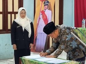 Kisah Kades Tertua di Klaten Relakan Tanah Lungguh untuk Warga Kisah Kades Tertua di Klaten Relakan Tanah Lungguh untuk Warga