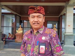 Beras Mahal, Warga Karangasem Diminta Makan Nasi Campur Ubi