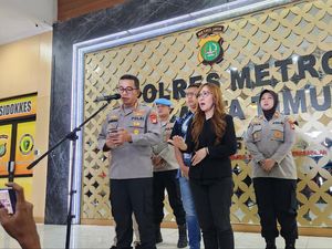 Polisi: CCTV Mengarah ke TKP Anak Pamen TNI Terbakar di Halim Tak Berfungsi Polisi: CCTV Mengarah ke TKP Anak Pamen TNI Terbakar di Halim Tak Berfungsi