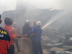Rumah Produksi Batik di Jenggot Pekalongan Ludes Terbakar